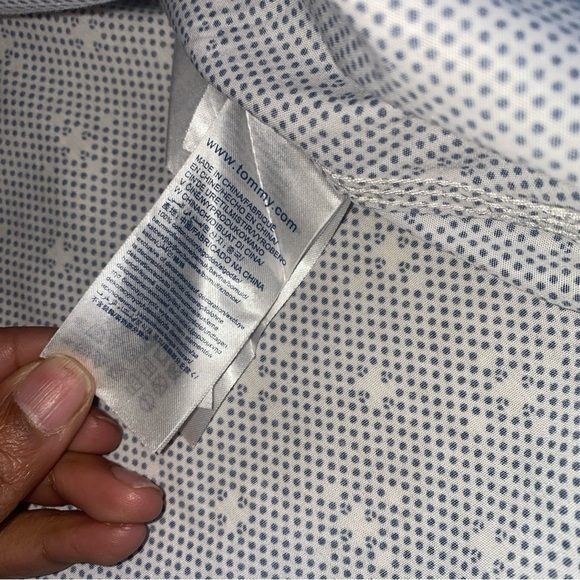Tommy Hilfiger‎ Button down Shirt size large - Picture 6 of 6